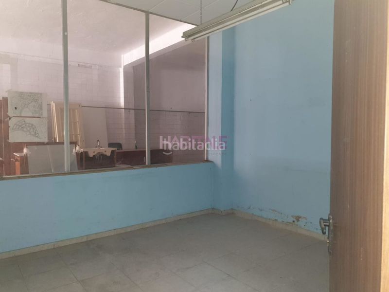Foto 0bc6d9c0-fadd-48c3-914f-cd61b45d3424. Local commercial dans Zona la Ermita Torrent