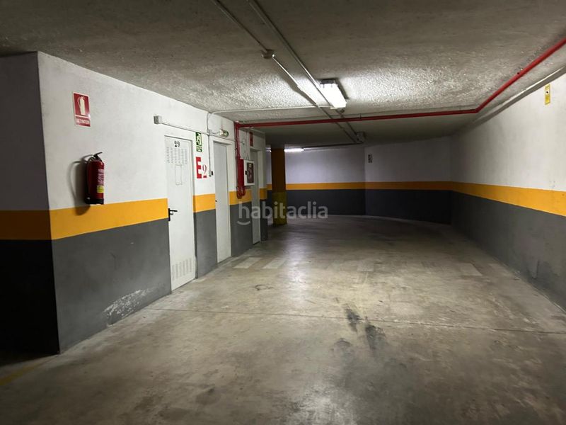Foto f515a892-c19e-42fb-ad77-ad10cb4fc05b. Aparcament cotxe a Casco Antiguo Llíria