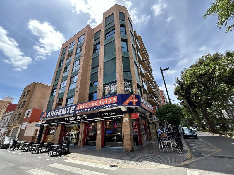 Foto 80aab9cc-7824-4a14-922b-4f64c9b8b892. Flat in Zona Avenida al Vedat Torrent