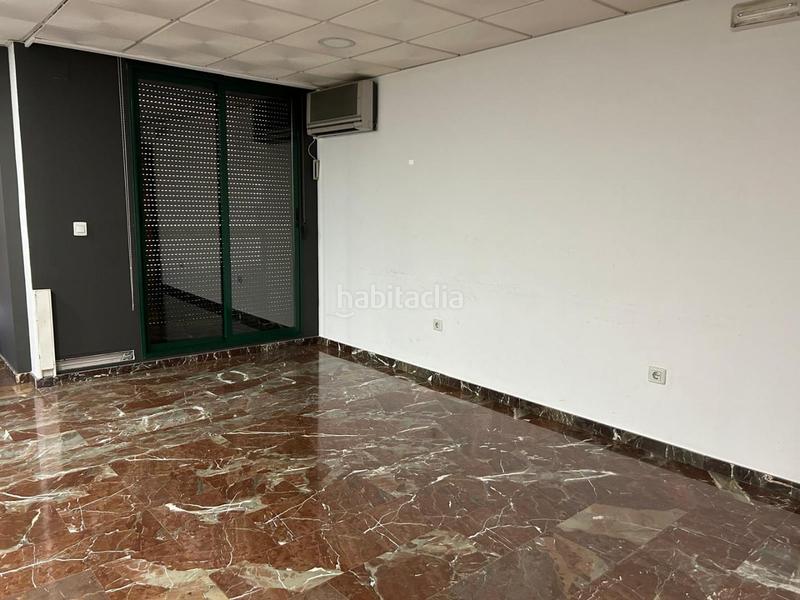 Foto aeddaf70-6e92-4851-90d4-ae2f6f77e302. Flat in Zona Avenida al Vedat Torrent