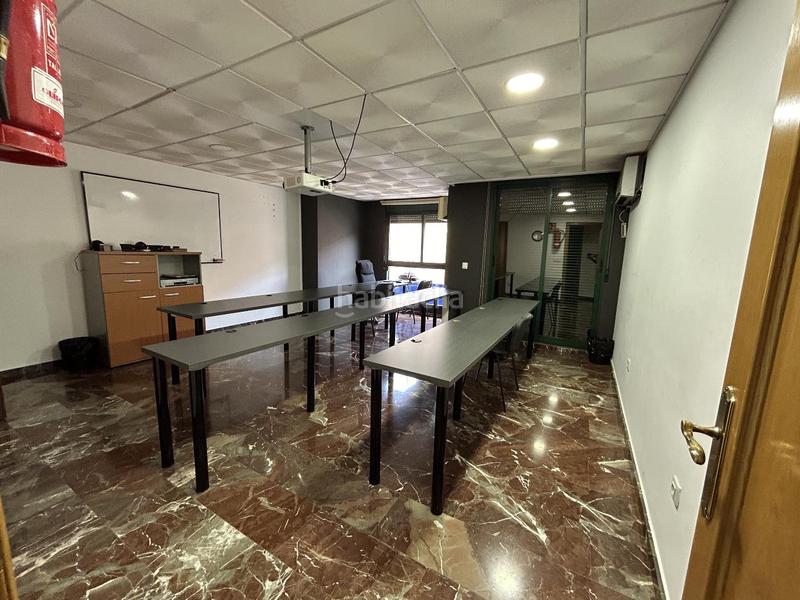 Foto dddca38a-ce9d-45d5-9e28-16c471729de6. Flat in Zona Avenida al Vedat Torrent