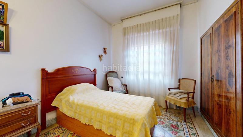 Foto eb442f6c-addf-4195-a736-f9b6af7e26cf. House with pool in Zona la Ermita Torrent