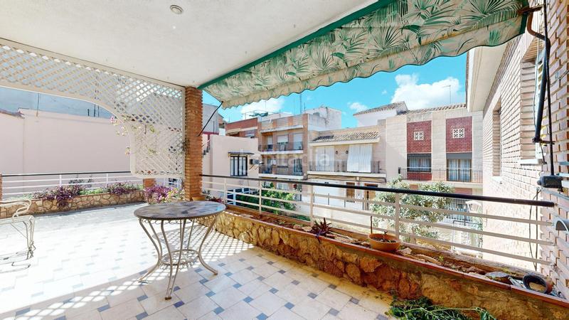 Foto ed8a43ac-8c8e-47fe-ae0f-572b006d6d4e. House with pool in Zona la Ermita Torrent