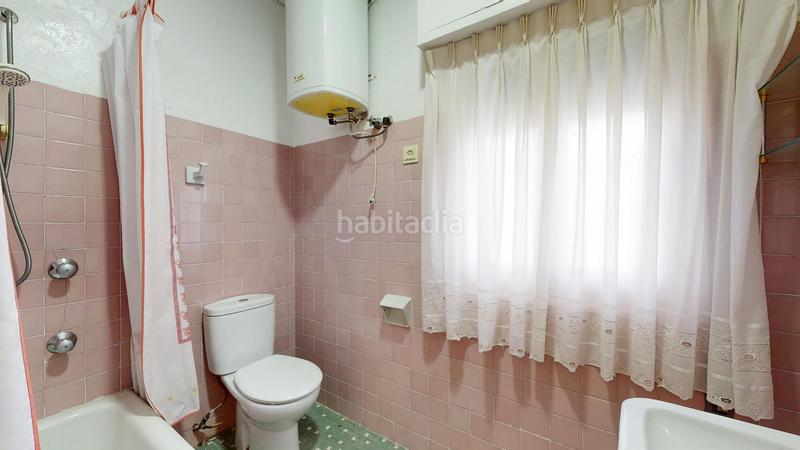 Foto f690e3e1-3437-475e-8618-57d44c2ce6af. House with pool in Zona la Ermita Torrent