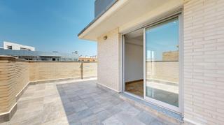 Àtic a Parc Central. Te imaginas vivir en un ático con dos terrazas privadas en una s