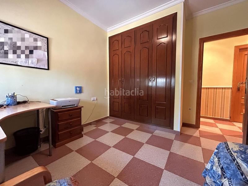 Foto 35a29913-b6f6-4326-9731-28e66b42c702. Casa chalet independiente en montserratdescubre tu nuevo hogar en este magnífico chalet urbano, con una parcela de 1.400m2 y 167m2 cons en Monserrat