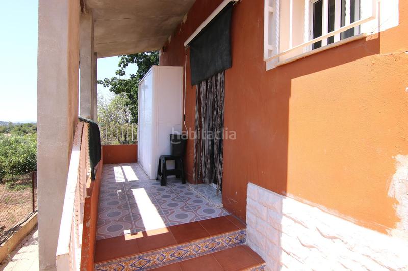 Foto 86f0aa78-3b79-46cf-a672-63045380aac8. Casa chalet independiente en montserratdescubre tu nuevo hogar en este magnífico chalet urbano, con una parcela de 1.400m2 y 167m2 cons en Monserrat