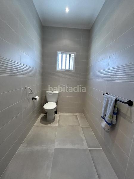 Foto 92600e93-5ca1-4e9d-99ee-4bc9e0708dc5. Casa chalet independiente en montserratdescubre tu nuevo hogar en este magnífico chalet urbano, con una parcela de 1.400m2 y 167m2 cons en Monserrat