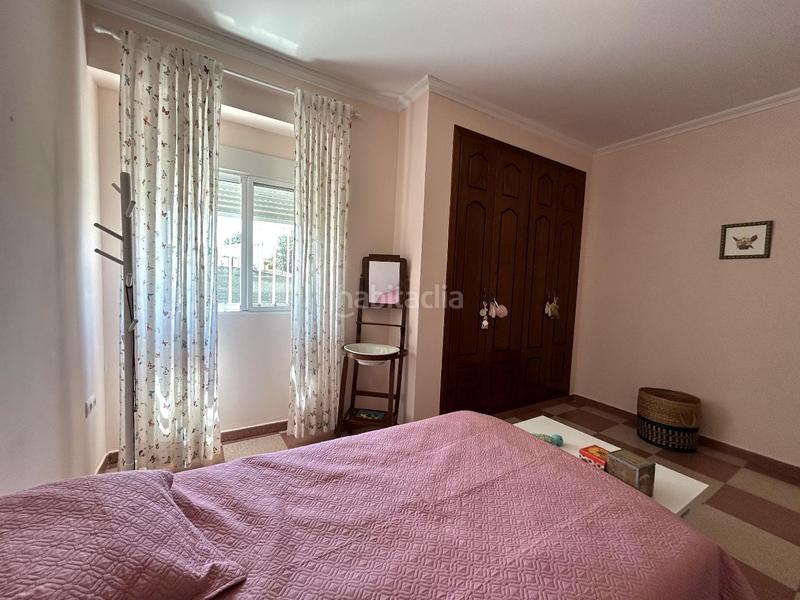 Foto e56bcc1e-506b-47d1-bb9b-101983119bd6. Casa chalet independiente en montserratdescubre tu nuevo hogar en este magnífico chalet urbano, con una parcela de 1.400m2 y 167m2 cons en Monserrat