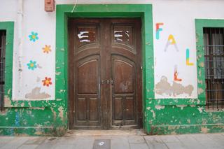 Maison jumele en Zona la Ermita. Casa para reforma total, anteriormente se utiliz para local de