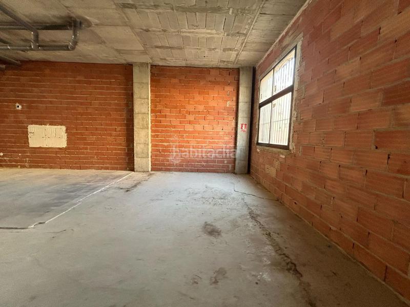 Foto f27433f2-87bf-42ec-b466-d0bbf6811eb1. Rent business premise in comare pilar martí hernández 9 in Torrent