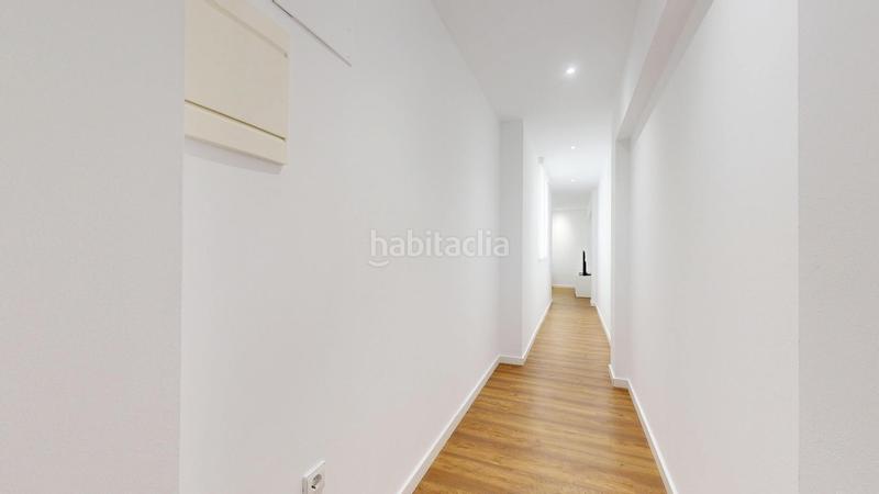 Foto eff90345-2d6c-4b03-ac43-3c55ba7a2b24. Flat in Poble Nou Torrent