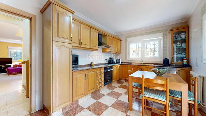 Foto 4c0f2814-8436-4b3a-ab9a-73c9a41c09c0. Maison avec piscine dans Sierra Perenchiza-Cumbres de Calicanto-Sto Domingo Chiva