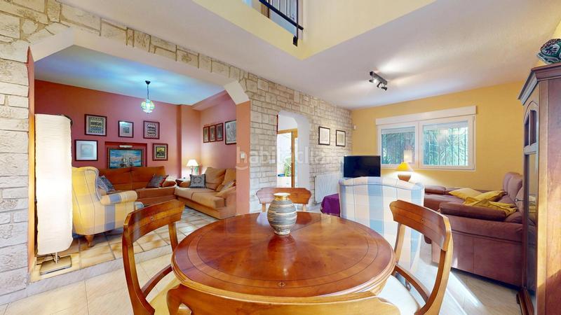 Foto c1069f93-1f78-4f6b-b99d-3d45d2558482. Maison avec piscine dans Sierra Perenchiza-Cumbres de Calicanto-Sto Domingo Chiva