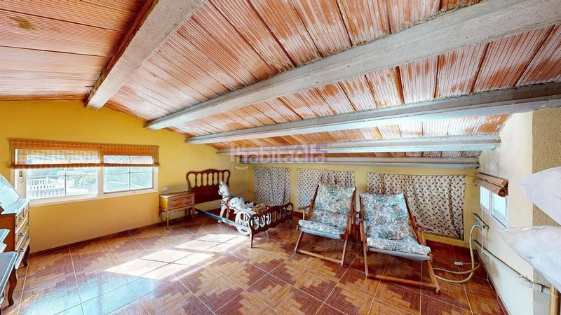 Foto 6f4ab90b-9f27-4b39-99c2-f2e3f43de796. Casa amb piscina a Monserrat