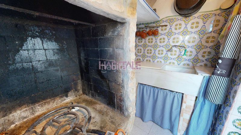 Foto a7c49481-1161-4665-a7e0-8da5aab11d14. Casa amb piscina a Monserrat