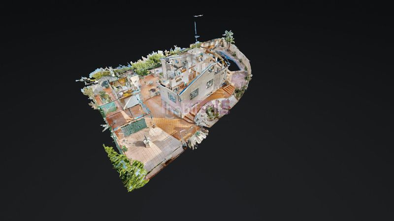 Foto c8914190-7b51-4031-8ffc-debd881f9c0b. Casa amb piscina a Monserrat