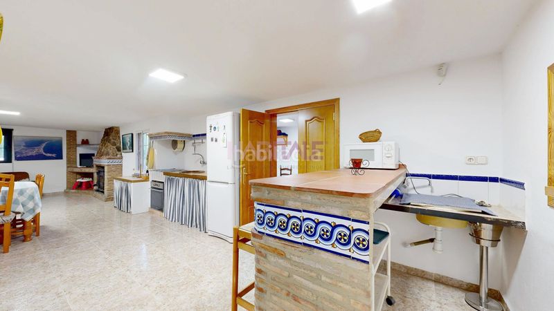 Foto ee153a81-a1b1-44ce-829c-778f466d1bd2. Casa amb piscina a Monserrat