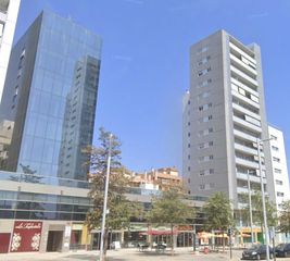 Miete Büro in Parc Central. Alquiler de oficina en torrrent
