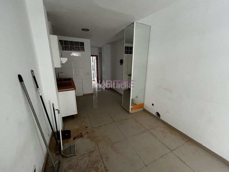 Foto 653147cd-3a51-4eea-b247-6f6ce8464309. Local comercial a Alaquàs