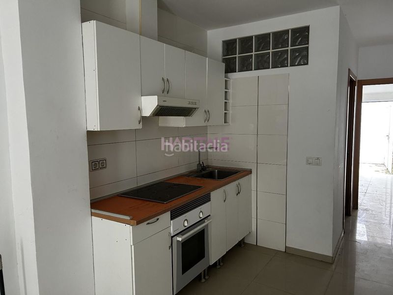 Foto a65e490d-4c91-4d3d-83c7-34abe74121cb. Local comercial a Alaquàs