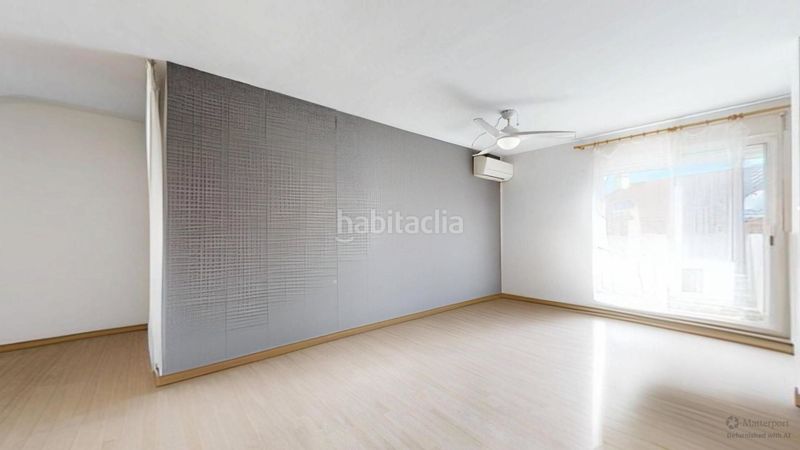 Foto 3c700a89-10e8-4061-94a4-887098a38ae3. Àtic a Marxalenes Valencia
