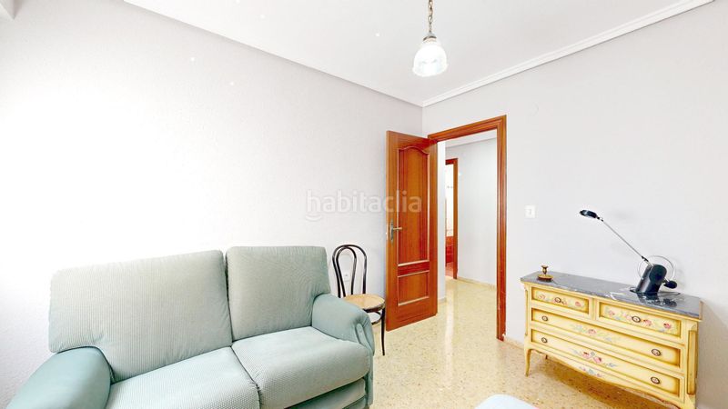 Foto d4620ed9-8ede-4cd9-9fe8-cc595c34ee8b. Pis a Zona Avenida al Vedat Torrent