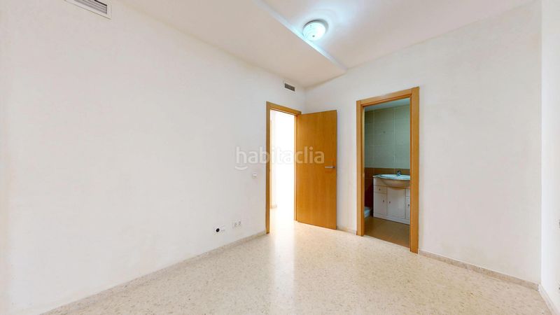Foto 70d3d19e-1d30-4250-a8d9-43209f94b87e. Pis a Monserrat