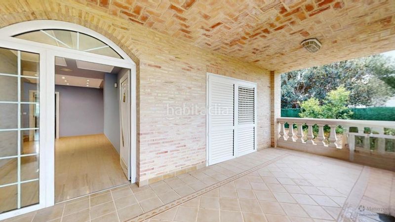 Foto 0fb2c061-dc67-4e96-9e76-c72111626378. Casa amb piscina a Zona Avenida Alta - Auditorio Torrent