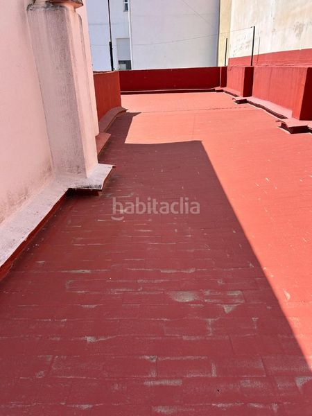 Foto 9ad4ff1c-78d8-4615-a49a-9103bbc5621e. Pis a Picassent