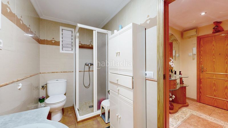 Foto c3623a42-1e60-42f0-80fd-c87722f50609. Pis a Alaquàs