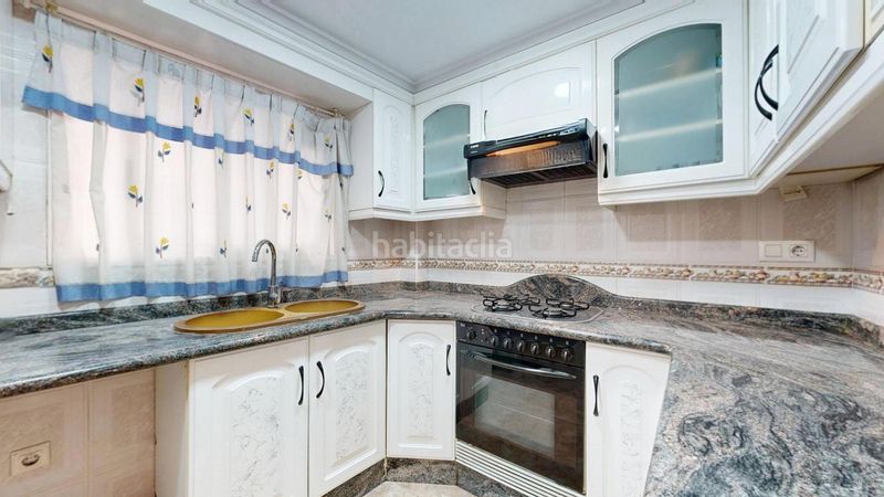 Foto fb6a9e26-de47-4140-b7a9-b6961b8ddade. Pis a Alaquàs
