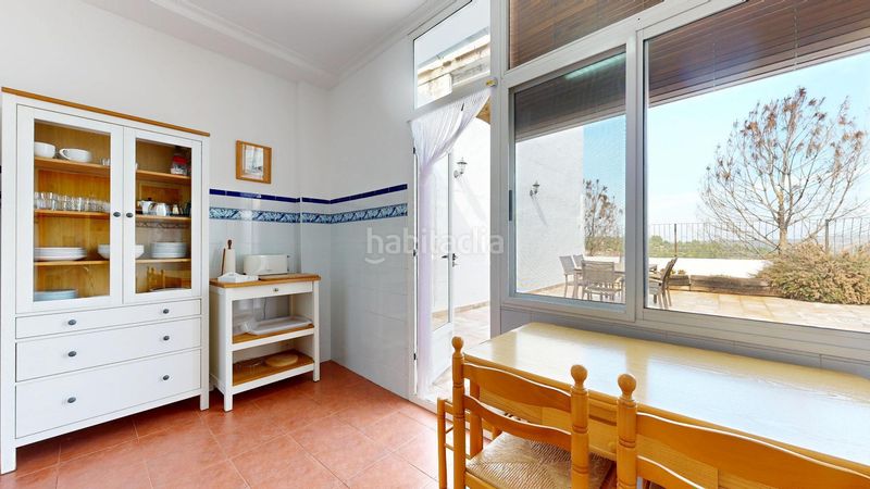 Foto 393c0950-b79b-4135-b16b-90a35117cf16. Casa adossada a Anna