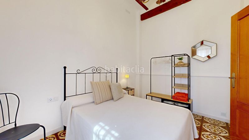 Foto 584f4f48-6b1a-41f4-81a6-b5a125463c34. Casa adossada a Anna