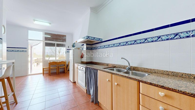 Foto 8b5ff7d8-8f16-48b0-a6b9-04699738e5ec. Casa adossada a Anna