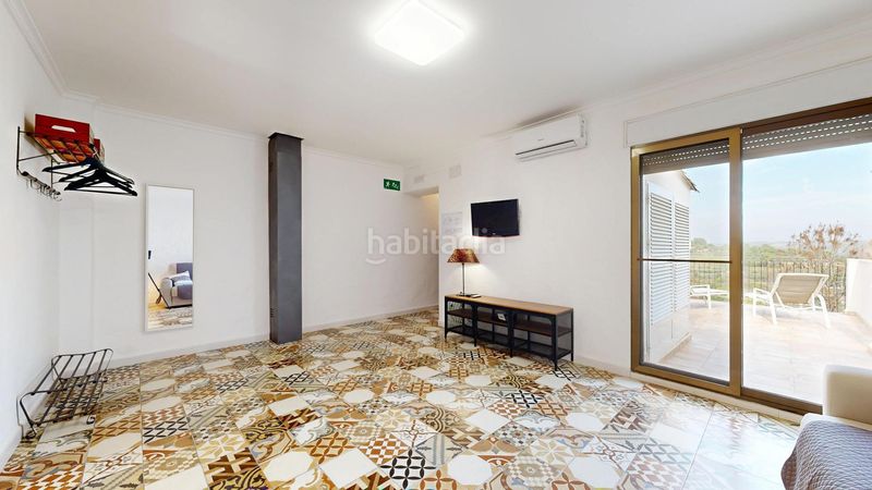Foto ea578737-d131-42e7-93d6-4baabc80b6b7. Casa adossada a Anna