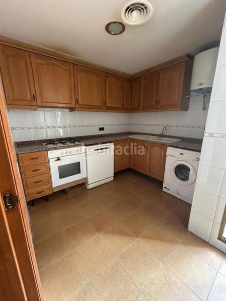 Foto cd0476a6-722b-4207-9a70-4e1acfa54a3a. Pis a Poble Nou Torrent