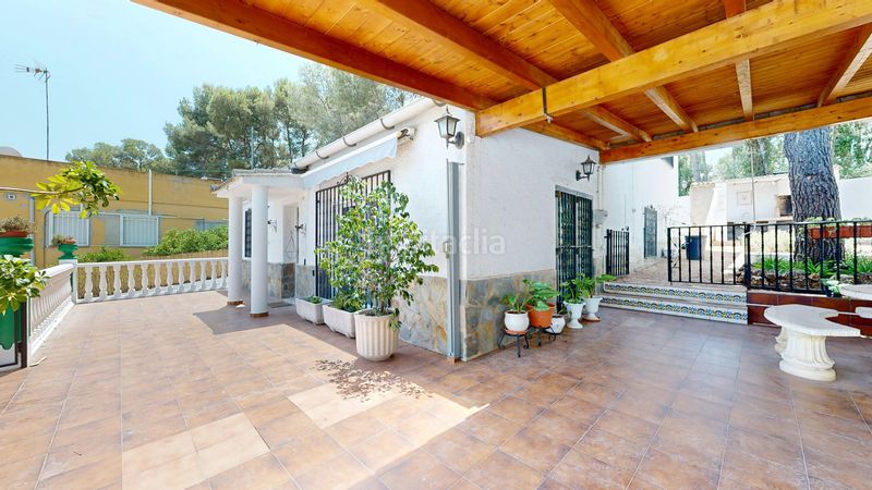 Foto c8b79116-9bde-4690-9d0b-73138bf1e7cb. Casa amb piscina a Sierra Perenchiza-Cumbres de Calicanto-Sto Domingo Chiva