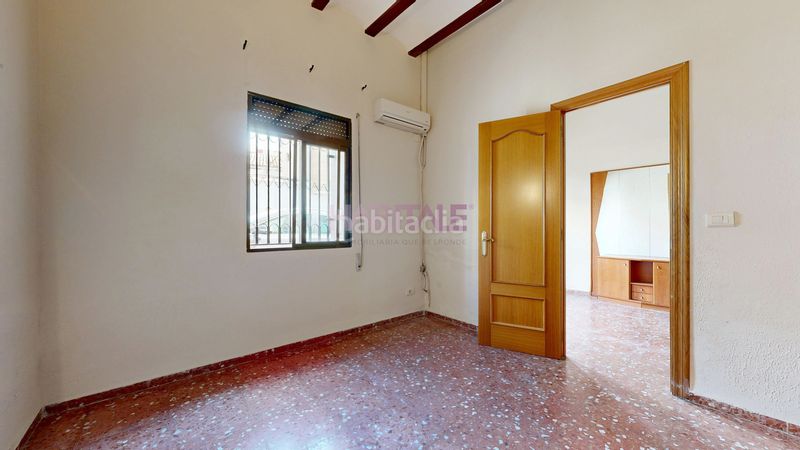 Foto 00b8f1c9-6d9f-4d9c-9e76-8d5f94cbd352. Casa a Monserrat