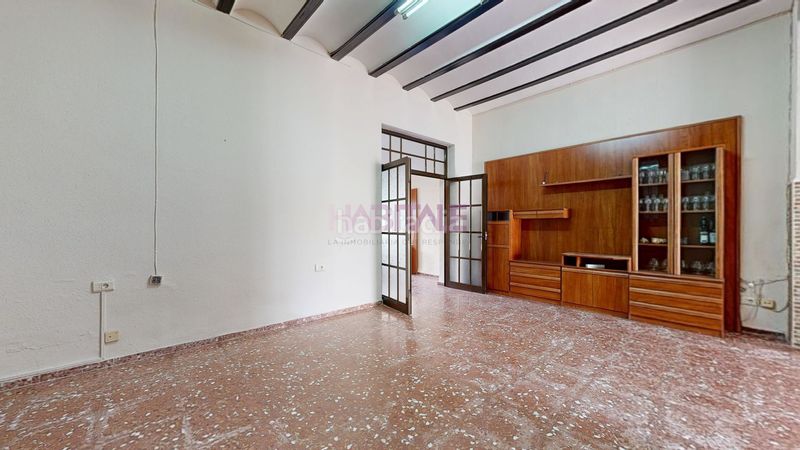 Foto 641675ce-ea6b-4545-a7b9-96faf7903341. Casa a Monserrat