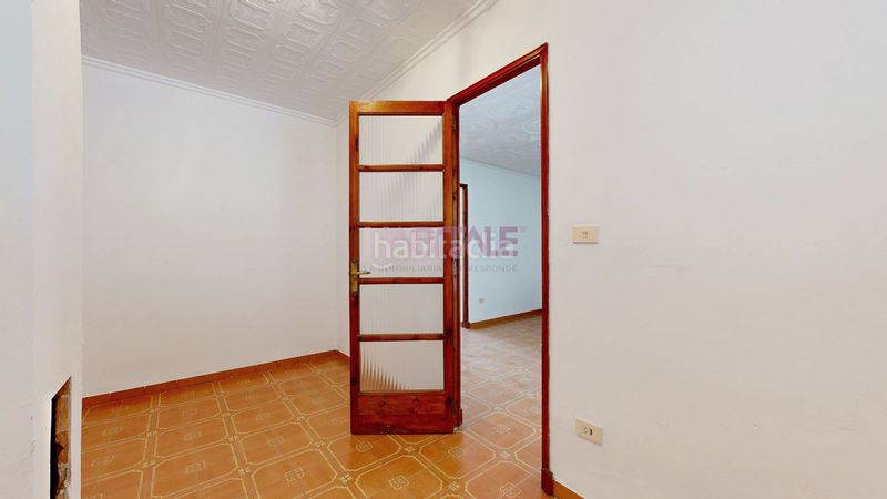 Foto e59feb2c-ee61-4b71-80da-a653fb72e486. Casa a Monserrat