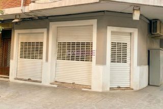 Lloguer Local Comercial a Zona Avenida al Vedat. Local comercial en torrent