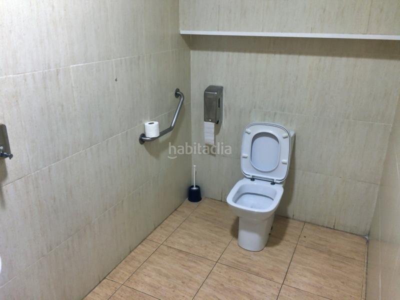 Foto 12deb142-e234-41ec-882f-efc814472bf9. Local comercial despacho de lotería nacional mixta con negocio hostelero incluído en Sagunt