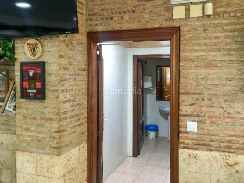 Foto 435a7a31-69ae-4a06-8cdf-5b8c194db6f6. Local comercial despacho de lotería nacional mixta con negocio hostelero incluído en Sagunt