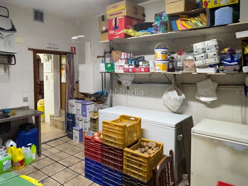 Foto f0a67539-3763-45d5-ba44-cff94048045f. Local comercial despacho de lotería nacional mixta con negocio hostelero incluído en Sagunt