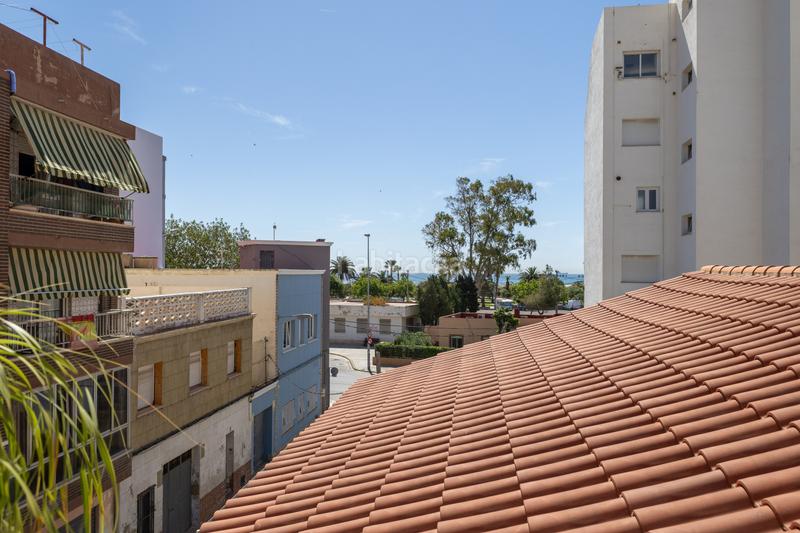 Foto 18c49726-3d26-416c-a807-7258bde05cbd. Maison jumelée dans puerto de Sagunto - mare de déu dels desemparats 11 dans Sagunt