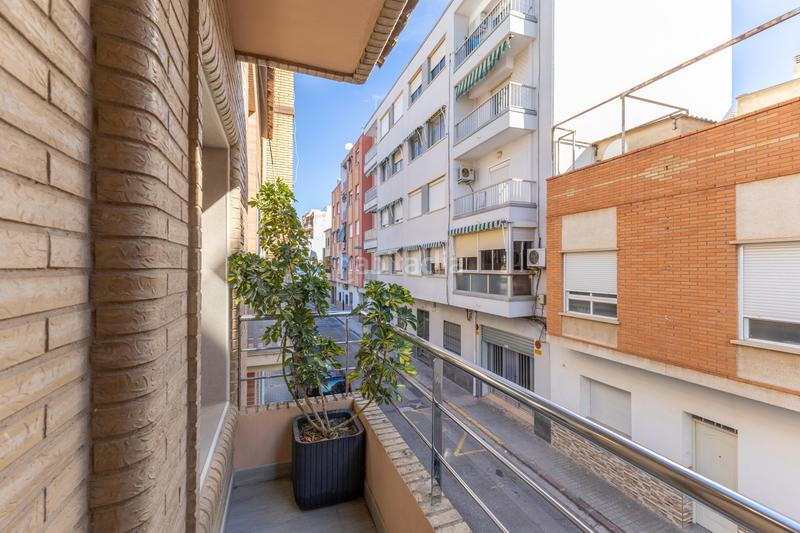 Foto 4664c264-65e3-4ed3-a8df-98f3236fb92e. Maison jumelée dans puerto de Sagunto - mare de déu dels desemparats 11 dans Sagunt