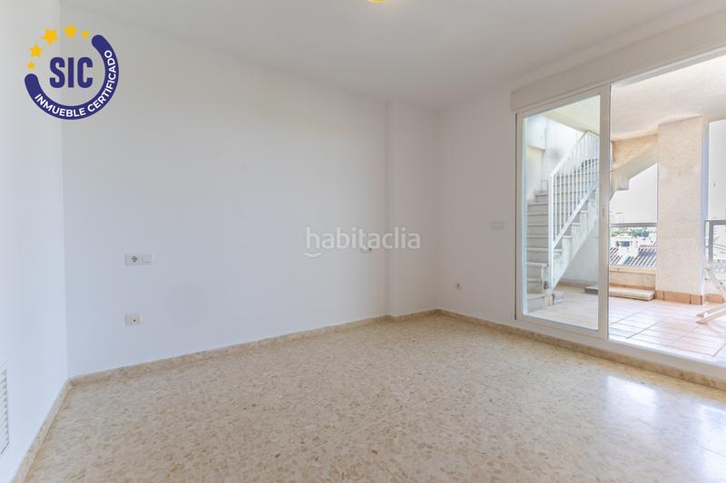 Foto cbcf2499-fa45-4d67-b6e9-e164199af760. Attico con riscaldamento parcheggio piscina in Corinto-Almardà Sagunt