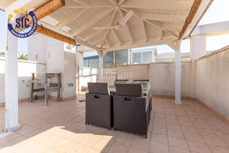 Foto dc506a51-8637-4e20-8454-817c327f5f33. Àtic amb calefacció aparcament piscina a Corinto-Almardà Sagunt