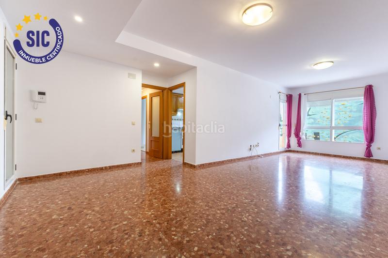 Foto 0e31a35e-abd2-4707-a742-6163e49aab28. Appartamento con parcheggio in Nuevo Centro Sagunt